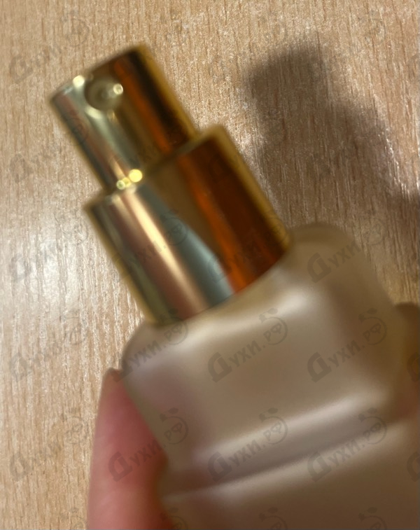 Парфюмерия Eau De Private Collection от Estee Lauder