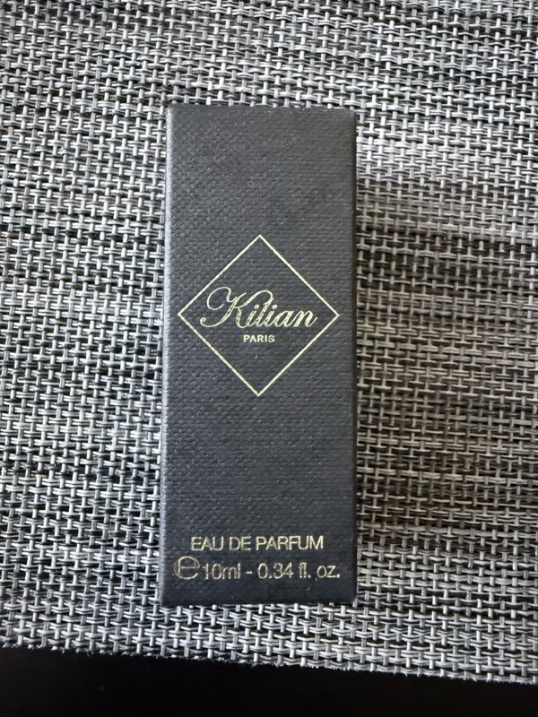 Парфюмерия Love Don't Be Shy от Kilian