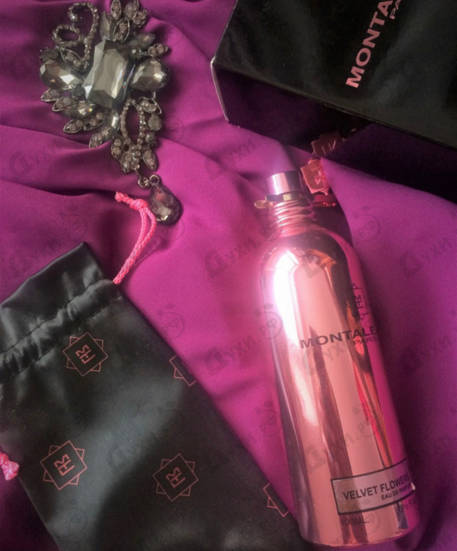 Купить Velvet Flowers от Montale