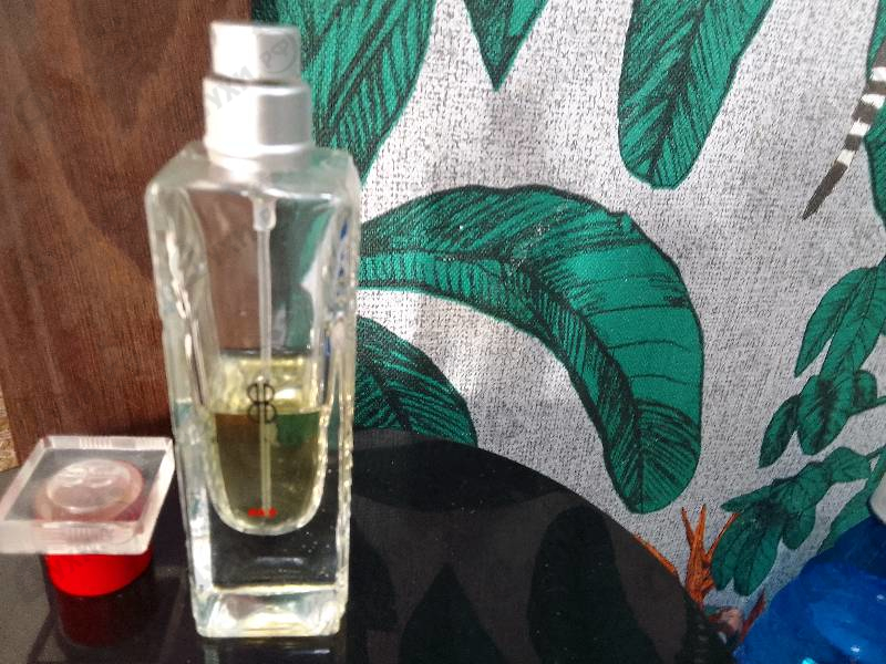 Отзывы Bill Blass Red