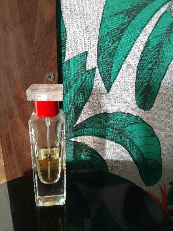 Духи Red от Bill Blass