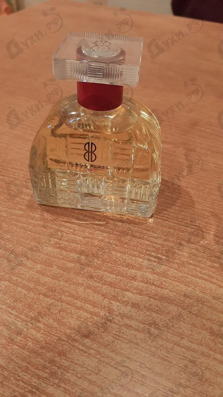 Парфюмерия Red от Bill Blass