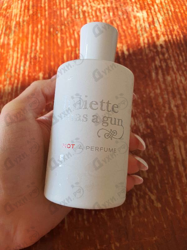 Парфюмерия Not A Perfume от Juliette Has A Gun