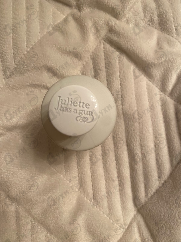 Духи Not A Perfume от Juliette Has A Gun