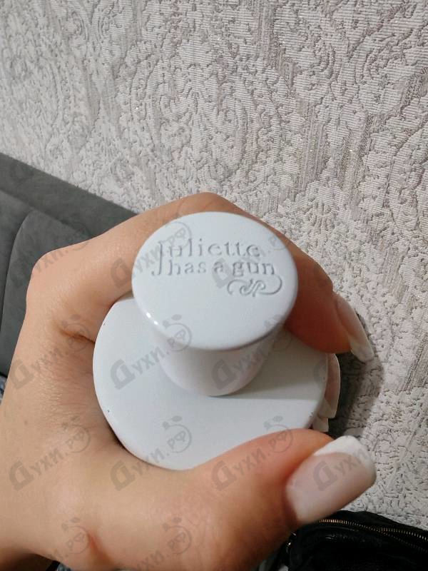 Духи Not A Perfume от Juliette Has A Gun