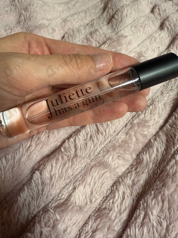 Парфюмерия Not A Perfume от Juliette Has A Gun