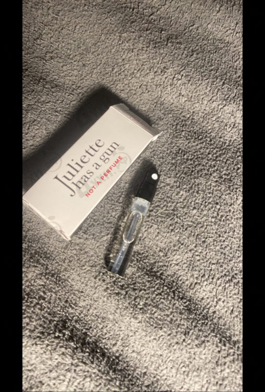 Парфюмерия Not A Perfume от Juliette Has A Gun