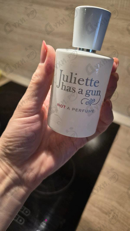 Духи Not A Perfume от Juliette Has A Gun