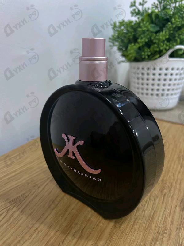 Духи Kim Kardashian от Kim Kardashian