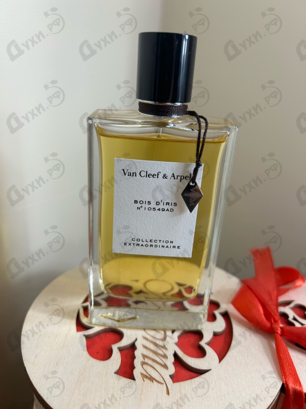 Парфюмерия Collection Extraordinaire Bois D'iris от Van Cleef & Arpels