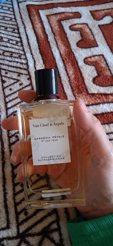 Купить Collection Extraordinaire Gardenia Petale от Van Cleef & Arpels Парфюмерия Van Cleef & Arpels Collection Extraordinaire Gardenia Petale