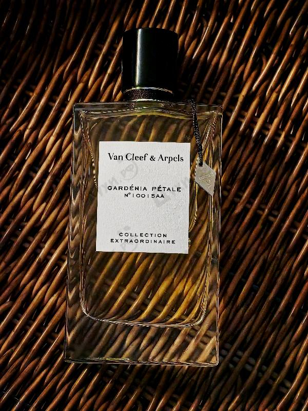 Парфюмерия Collection Extraordinaire Gardenia Petale от Van Cleef & Arpels