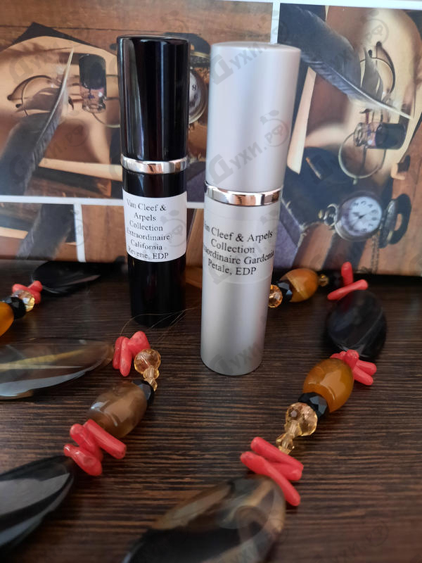 Парфюмерия Van Cleef & Arpels Collection Extraordinaire Gardenia Petale Парфюмерия Collection Extraordinaire Gardenia Petale от Van Cleef & Arpels