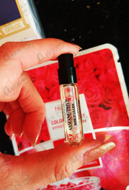 Парфюмерия Giorgio Armani Prive Rose D'arabie Парфюмерия Prive Rose D'arabie от Giorgio Armani