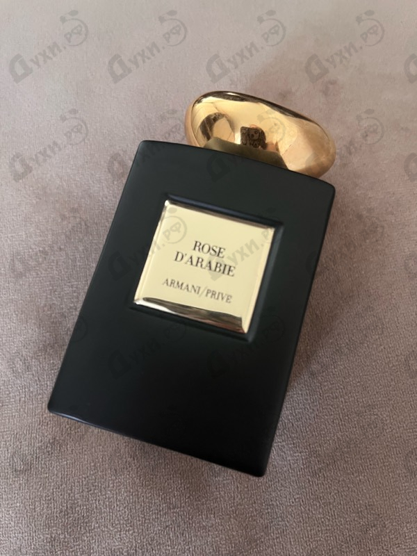 Парфюмерия Giorgio Armani Prive Rose D'arabie