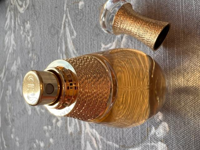 Парфюм Christian Dior Jadore L'Or Купить Jadore L'Or от Christian Dior