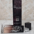 Духи Very Irresistible  L'Intense от Givenchy