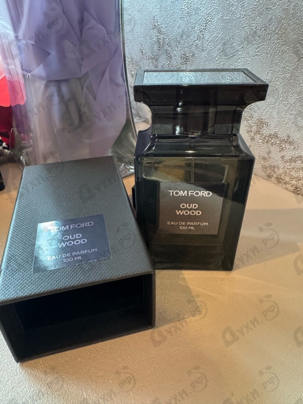 Парфюмерия Tom Ford Oud Wood