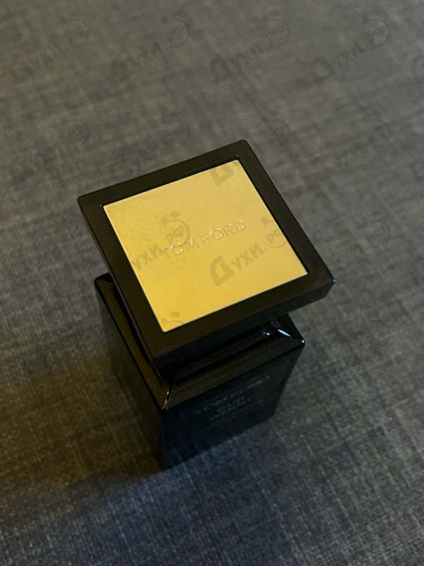 Духи Oud Wood от Tom Ford