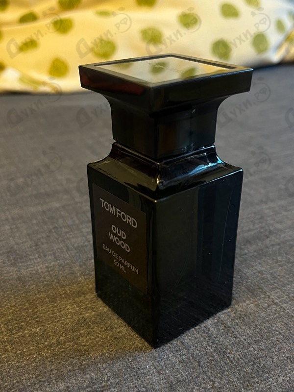 Духи Oud Wood от Tom Ford