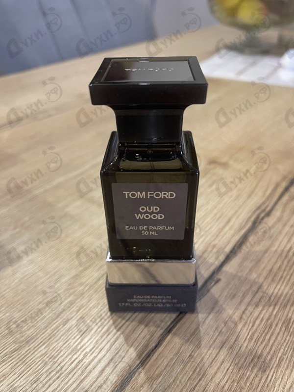 Духи Oud Wood от Tom Ford