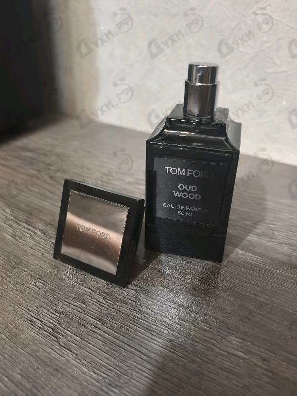 Духи Oud Wood от Tom Ford