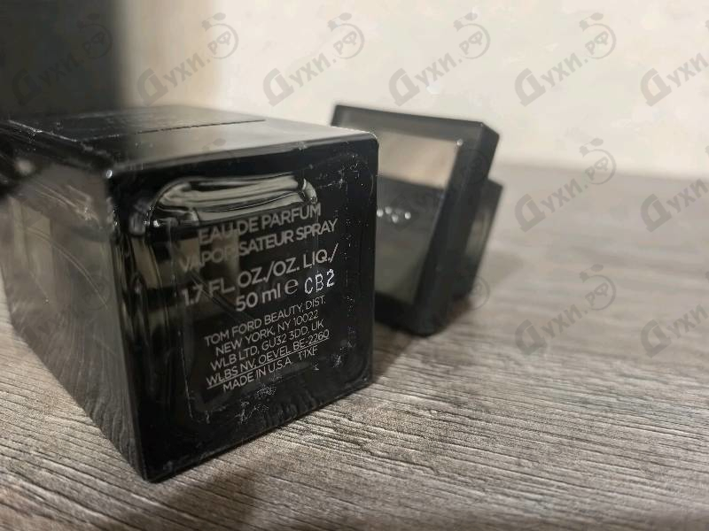 Парфюмерия Oud Wood от Tom Ford