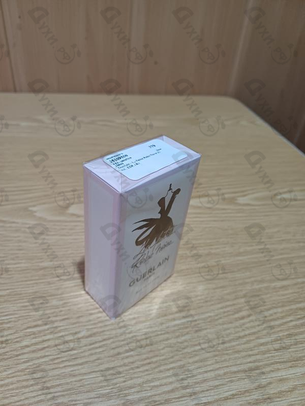 Парфюмерия Guerlain La Petite Robe Noire