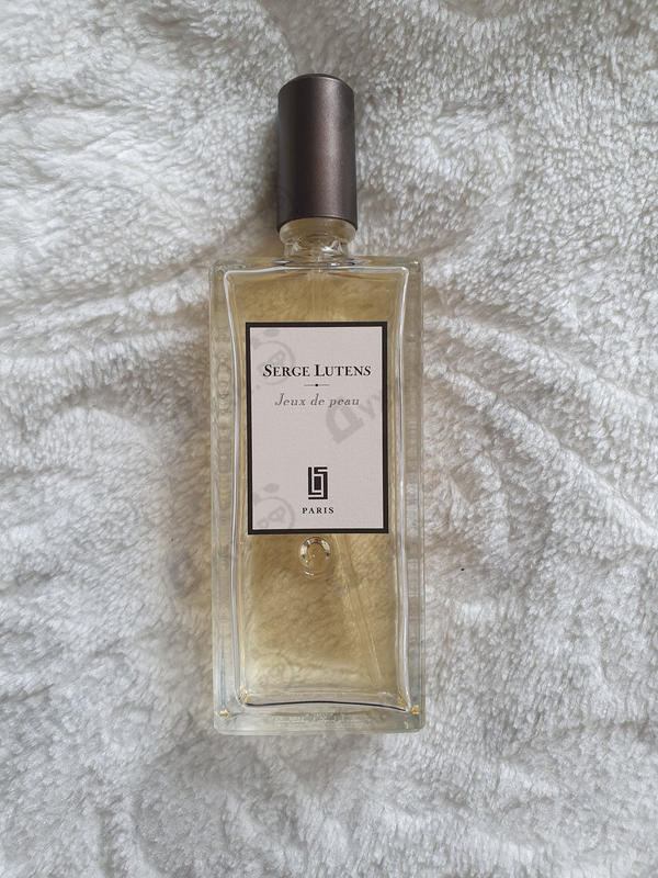 Купить Jeux De Peau от Serge Lutens