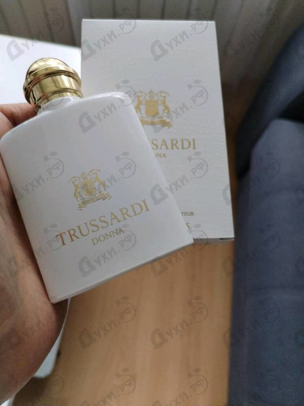 Духи Donna от Trussardi