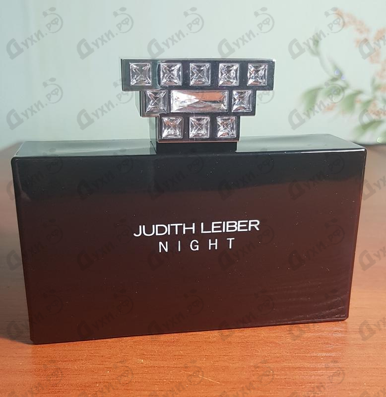 Парфюмерия Night от Judith Leiber