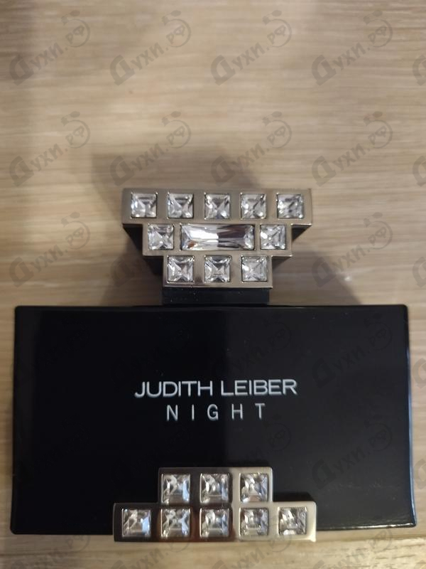 Парфюмерия Night от Judith Leiber