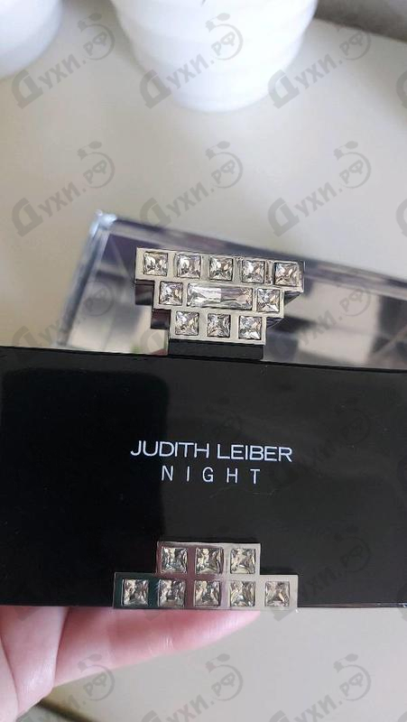 Отзыв Judith Leiber Night