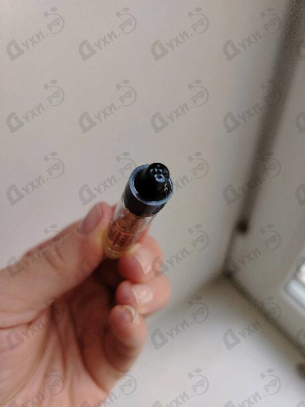 Отзывы Giorgio Armani Prive Bois D'encens