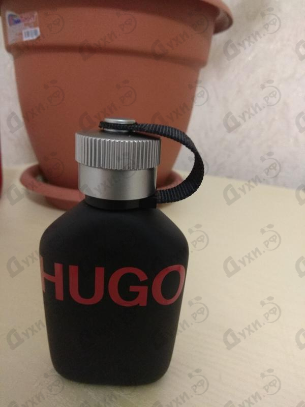 Парфюмерия Hugo Just Different от Hugo Boss