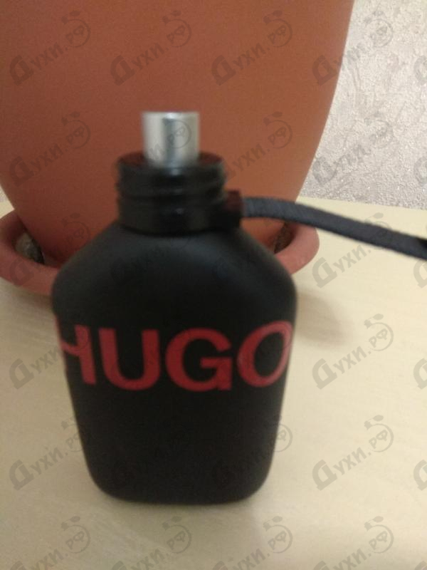 Парфюмерия Hugo Just Different от Hugo Boss