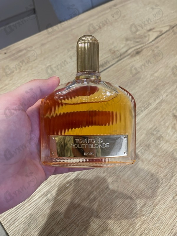 Парфюмерия Violet Blonde от Tom Ford