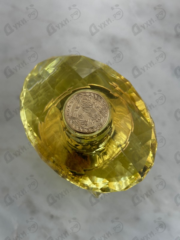 Парфюмерия Versace Yellow Diamond