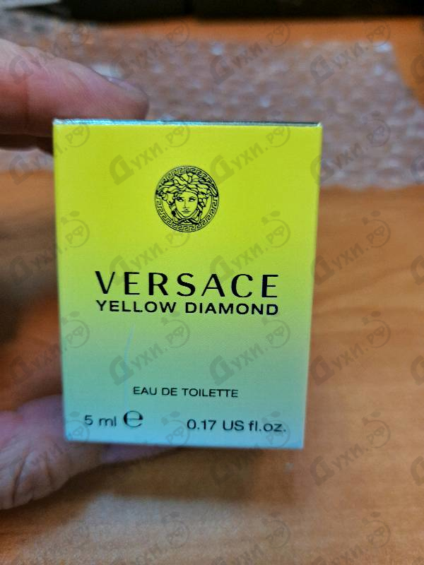 Духи Yellow Diamond от Versace