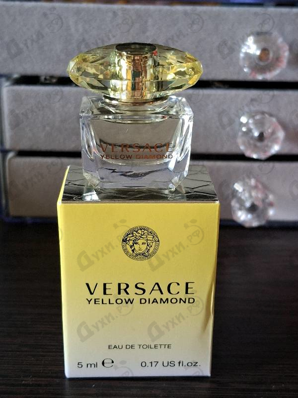 Купить Yellow Diamond от Versace