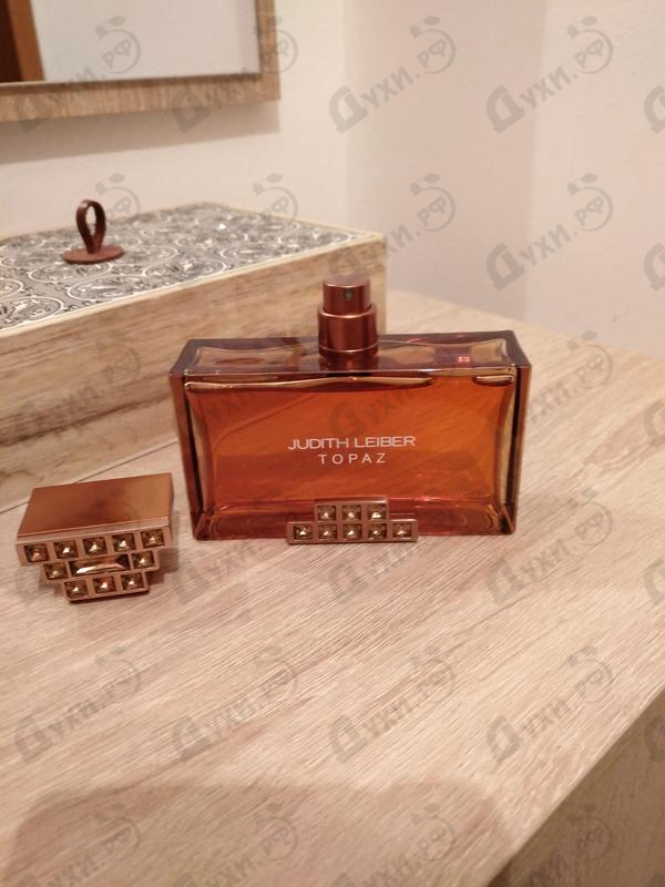 Отзывы Judith Leiber Topaz Парфюмерия Topaz от Judith Leiber
