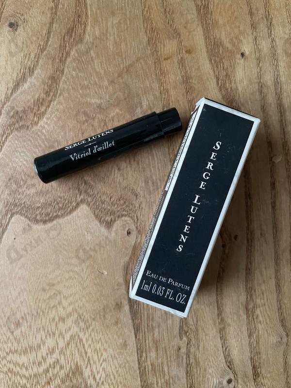 Духи Vitriol D Oeillet от Serge Lutens Парфюмерия Serge Lutens Vitriol D Oeillet