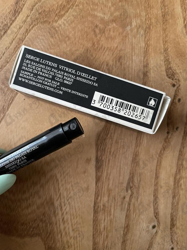 Парфюм Serge Lutens Vitriol D Oeillet Парфюмерия Vitriol D Oeillet от Serge Lutens