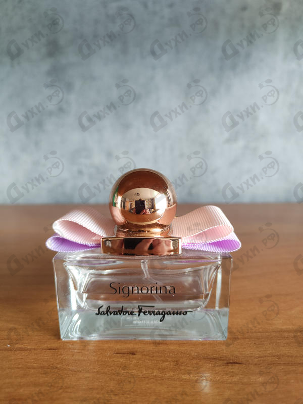 Парфюмерия Signorina от Salvatore Ferragamo