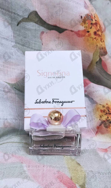 Парфюмерия Signorina от Salvatore Ferragamo