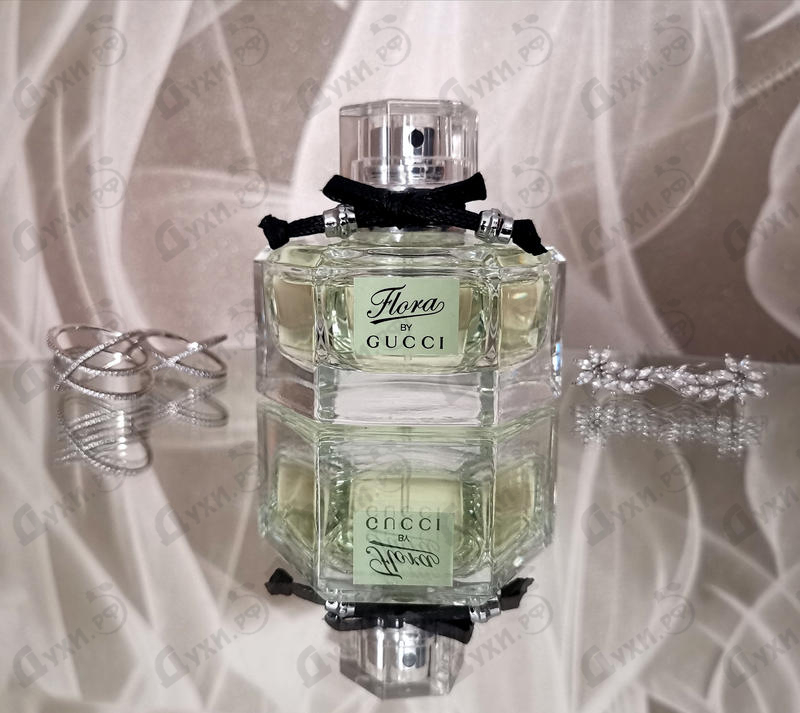 Парфюмерия Flora Gracious Tuberose от Gucci