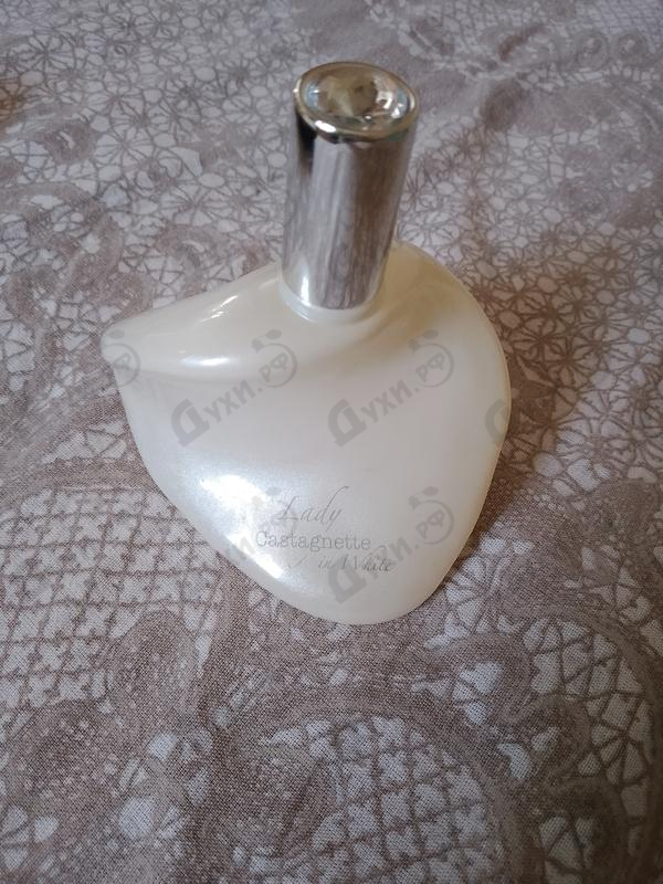 Духи Lady In White от Lulu Castagnette