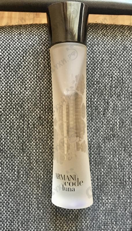 Парфюм Giorgio Armani Code Luna Eau Sensuelle Духи Code Luna Eau Sensuelle от Giorgio Armani