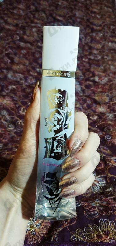 Духи Very Irresistible Electric Rose от Givenchy