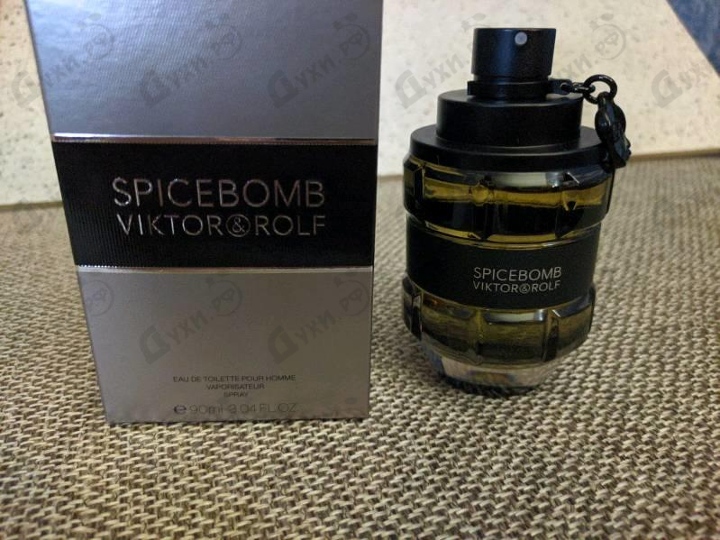 Духи Spicebomb от Viktor & Rolf